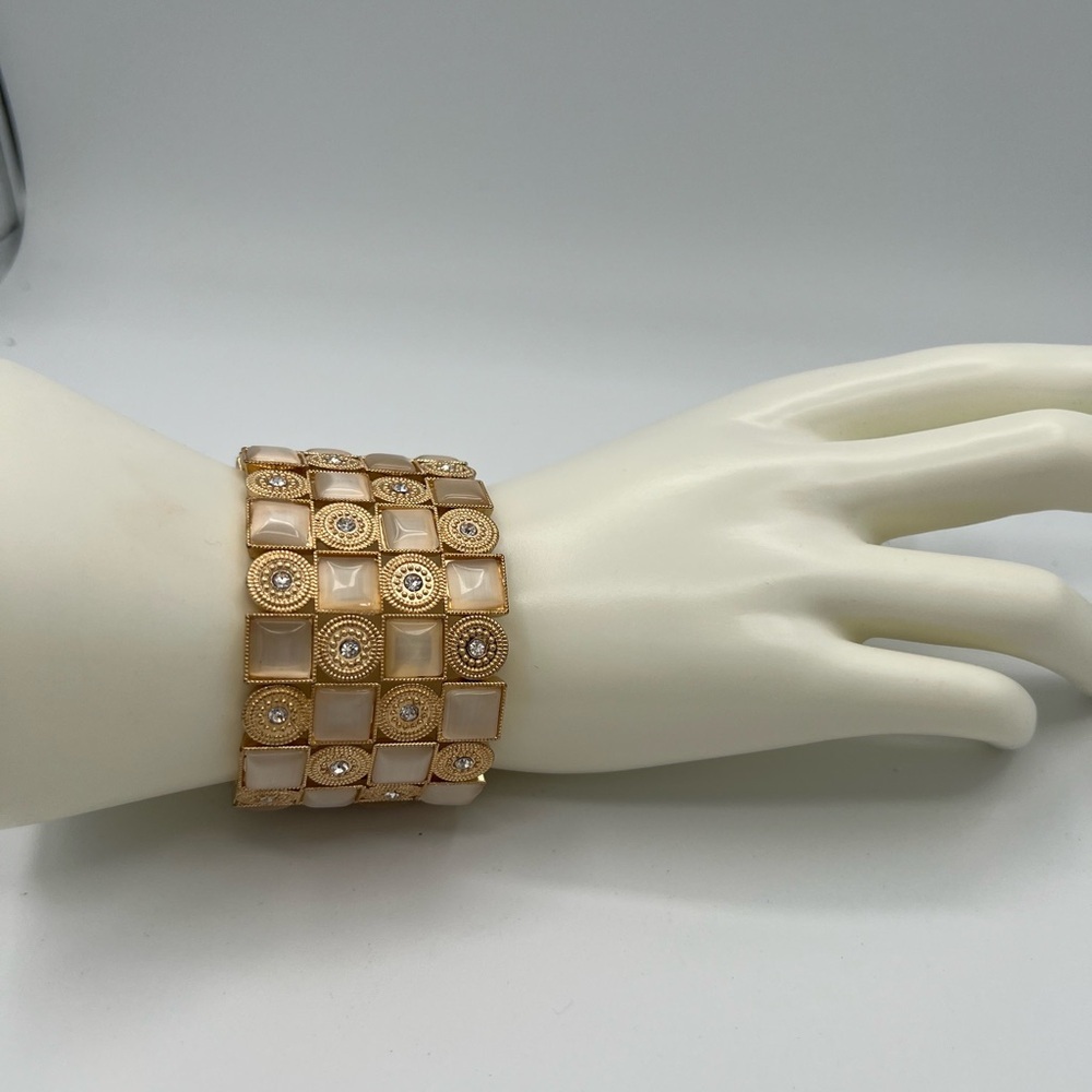 Vintage Inspired Gold-Tone and Cream Bracelet Square & Rounded Panel Stretch